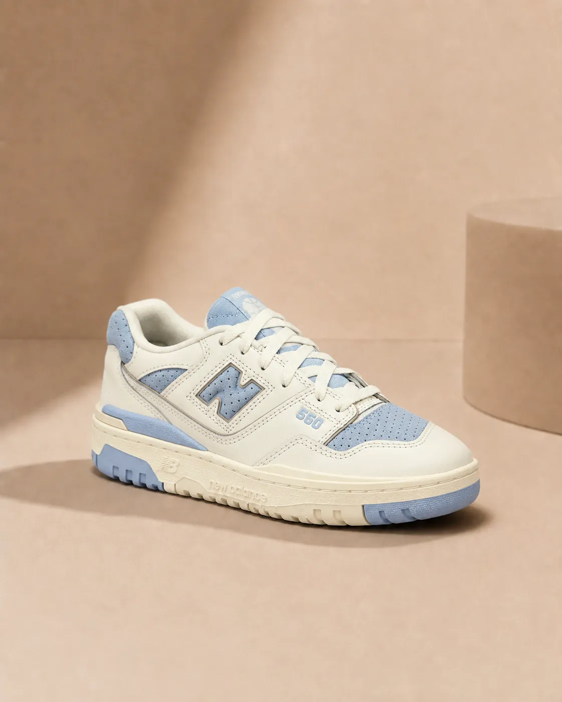 NEW BALANCE 550 Sea Salt Light Chrome Blue